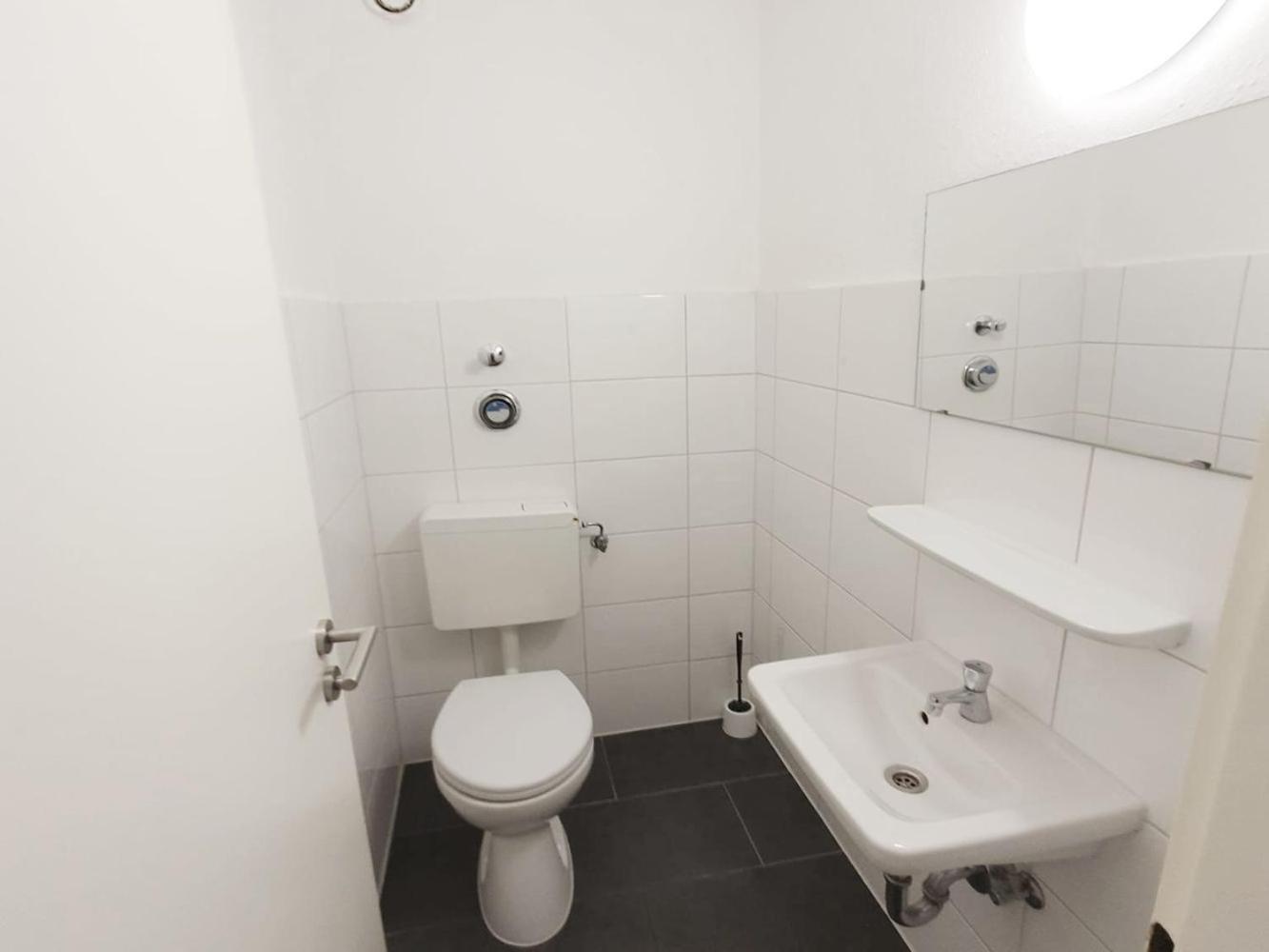 Spacious In Apartment