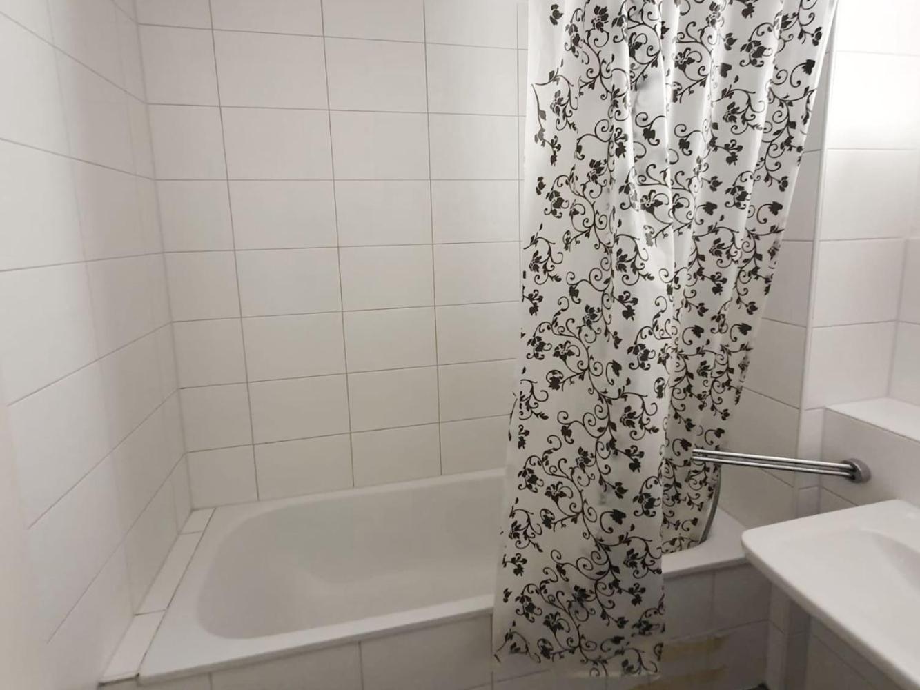 Appartement Spacious In *